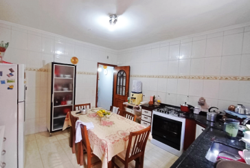 Belo Sobrado à venda no Bairro do Jardim Vista Linda na Rua Venceslau Gomes da Silva, 