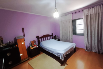 Belo Sobrado à venda no Bairro do Jardim Vista Linda na Rua Venceslau Gomes da Silva, 