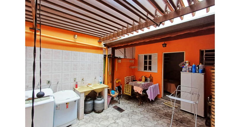 Belo Sobrado à venda no Bairro do Jardim Vista Linda na Rua Venceslau Gomes da Silva, 