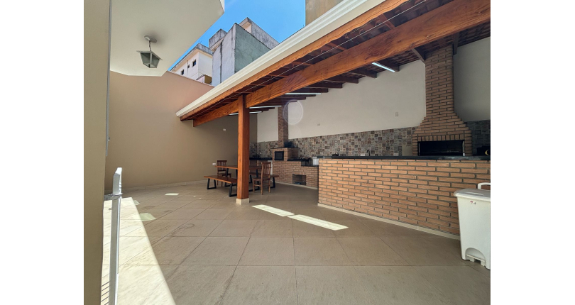  Sobrado à venda no Bairro do Parque São Domingos na Rua Homero Sales,