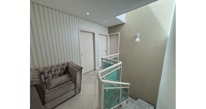  Sobrado à venda no Bairro do Parque São Domingos na Rua Homero Sales,