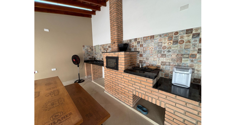  Sobrado à venda no Bairro do Parque São Domingos na Rua Homero Sales,