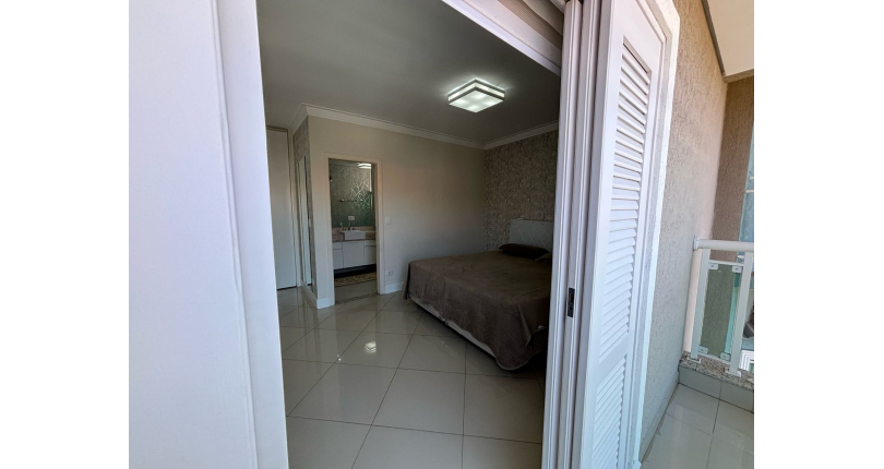  Sobrado à venda no Bairro do Parque São Domingos na Rua Homero Sales,