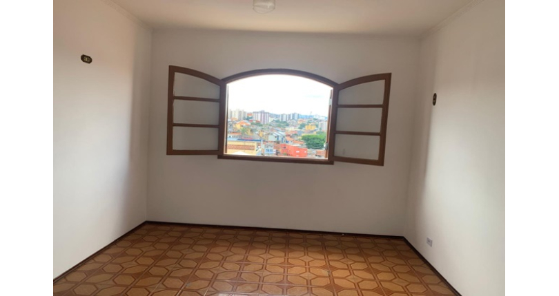 Sobrado à venda no Bairro da Vila Miriam na Rua José Antônio Pereira,