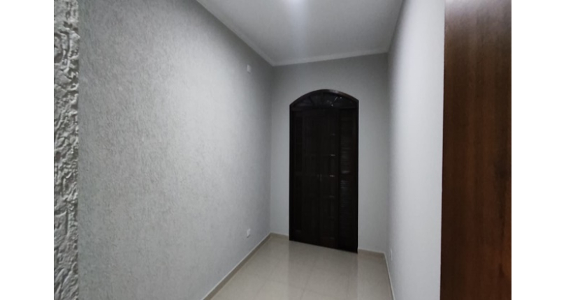 LINDO Sobrado à venda no Bairro do Jardim São João (Jaraguá) na Rua Friedrich Von Voith 489,