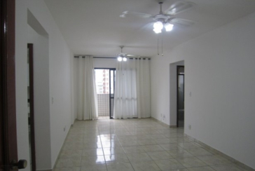 Oportunidade: Apartamento à venda na Praia Grande no Bairro da Guilhermina na Rua Colômbia 180