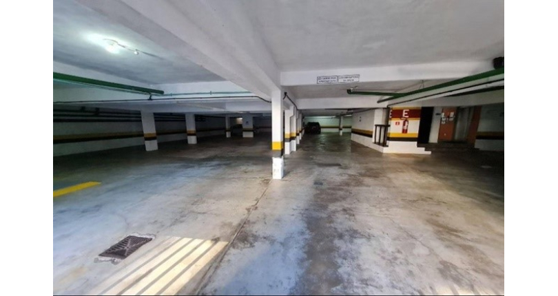 Oportunidade: Apartamento à venda na Praia Grande no Bairro da Guilhermina na Rua Colômbia 180