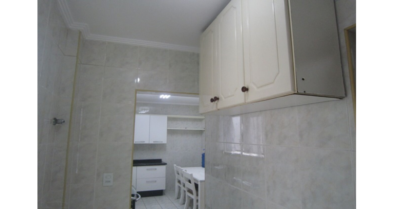 Oportunidade: Apartamento à venda na Praia Grande no Bairro da Guilhermina na Rua Colômbia 180