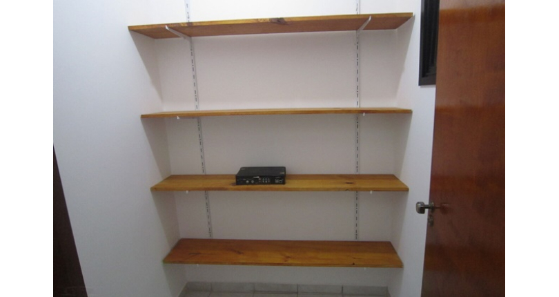 Oportunidade: Apartamento à venda na Praia Grande no Bairro da Guilhermina na Rua Colômbia 180