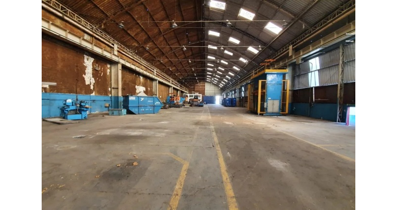 Galpão à venda no Bairro da Lapa de Baixo na Rua William Speers,  