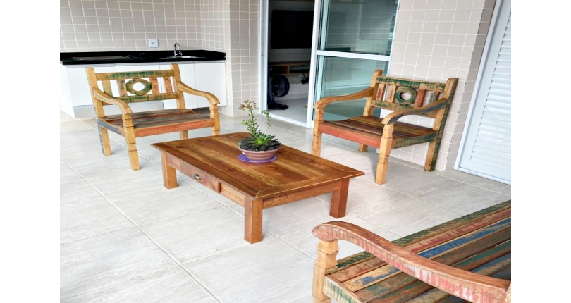 Apartamento à venda na Praia Grande no Bairro Caiçara na Avenida Nossa Senhora de Fátima 444,