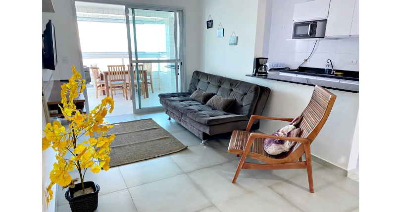 Apartamento à venda na Praia Grande no Bairro Real na Avenida Presidente Castelo Branco 16080, no Condomínio Edifício Água Marinha 