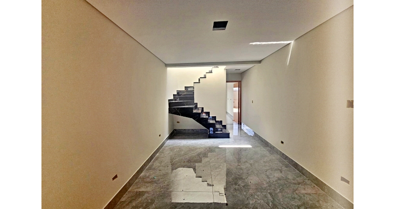 Oportunidade Única: Lindo Sobrado novo à venda no Bairro do Jardim Maristela na Rua Galdino Catunda Gondim 20