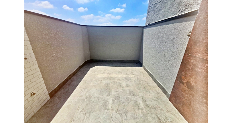  Lindo Sobrado novo à venda no Bairro do Jardim Maristela na Rua Galdino Catunda Gondim 22,