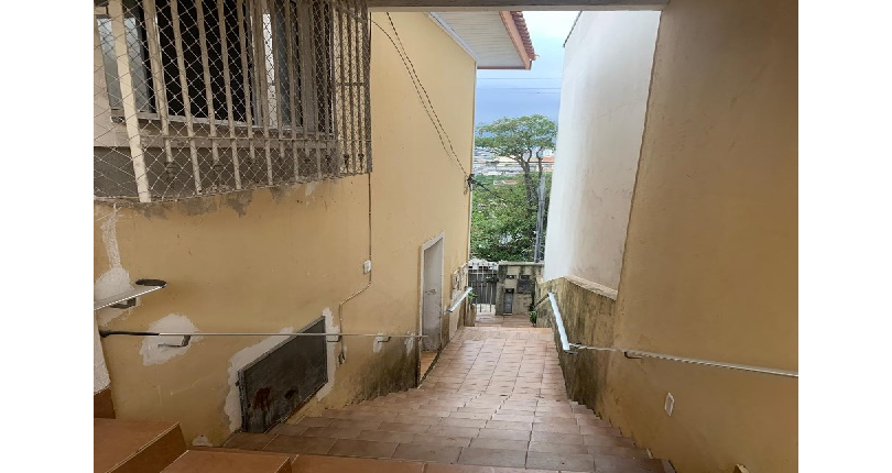 Terreno à venda no Bairro da  Ayrosa na Rua Garça, 