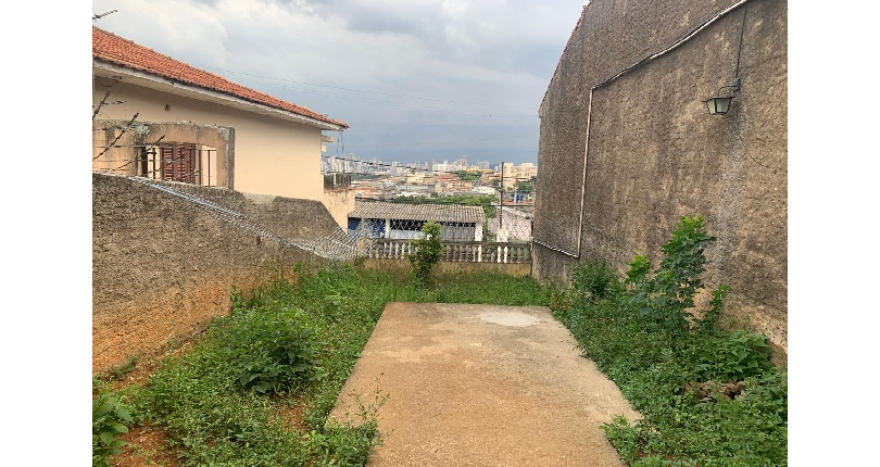 Terreno à venda no Bairro da  Ayrosa na Rua Garça, 