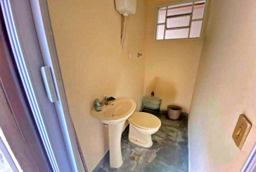 Bom Sobrado à venda no Bairro do Conjunto Residencial Vista Verde na Rua Ricardo Abed, 