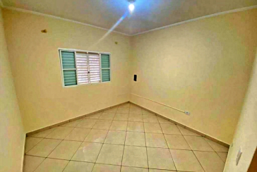 Bom Sobrado à venda no Bairro do Conjunto Residencial Vista Verde na Rua Ricardo Abed, 