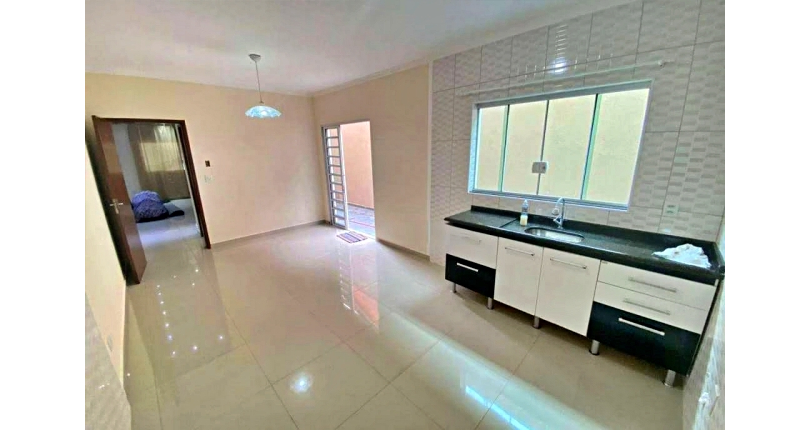 Bom Sobrado à venda no Bairro do Conjunto Residencial Vista Verde na Rua Ricardo Abed, 