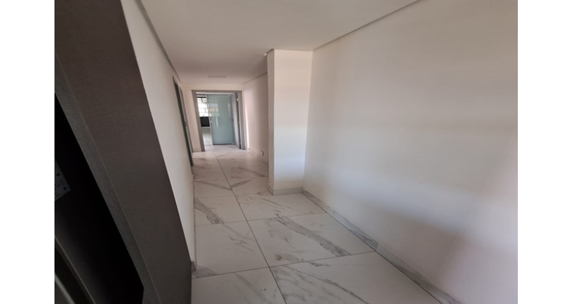 Belo Apartamento Cobertura à venda no Bairro do Jardim Regina na Rua Doutor Almeida Soares 82, 