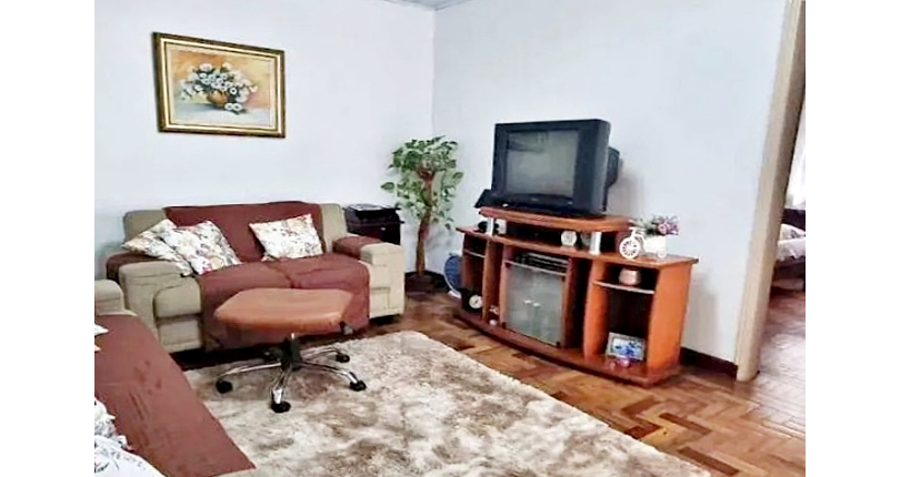 Casa à venda no Bairro da Vila Clarice na Rua José Tomás de Sousa