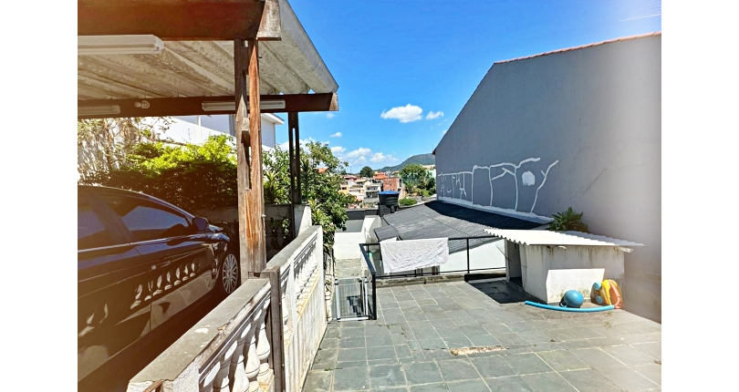 Terreno à venda no Bairro do Parque Maria Domitila na Rua Francisco Basílio de Melo, 