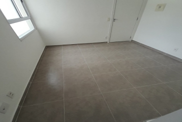 OPORTUNIDADE: Apartamento à venda no Bairro do Jaraguá na Avenida Doutor José Maneiro 85