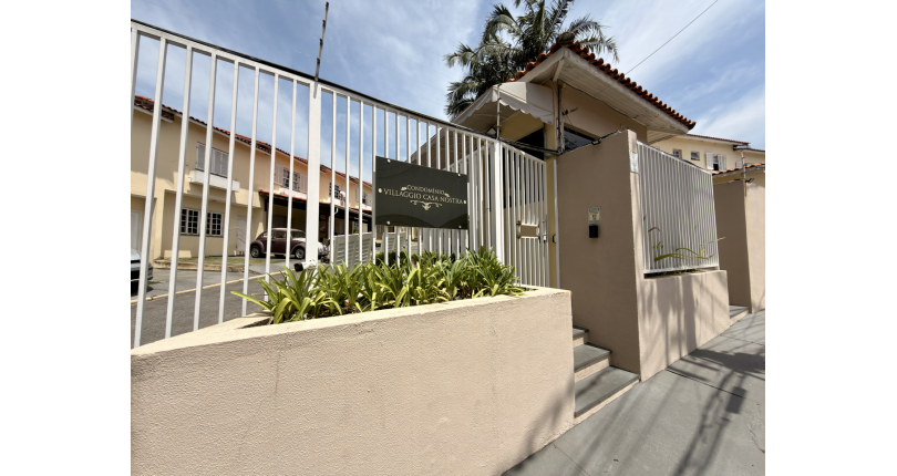 Sobrado à venda Rua Vicente Ferreira, 57, Jaguaré - Imóveis à Venda