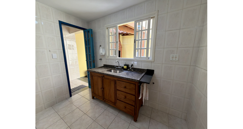 Sobrado à venda Rua Vicente Ferreira, 57, Jaguaré - Imóveis à Venda