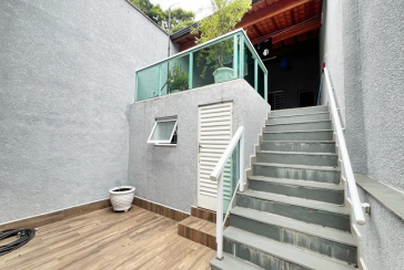 Sobrado à venda no Bairro do Jardim Líbano na Rua Maestro João de Souza Lima,