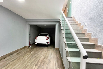 Sobrado à venda no Bairro do Jardim Líbano na Rua Maestro João de Souza Lima,