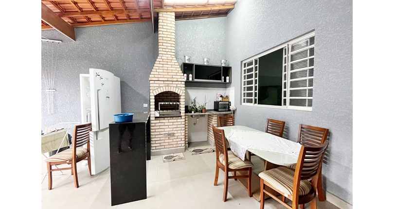 Sobrado à venda no Bairro do Jardim Líbano na Rua Maestro João de Souza Lima,