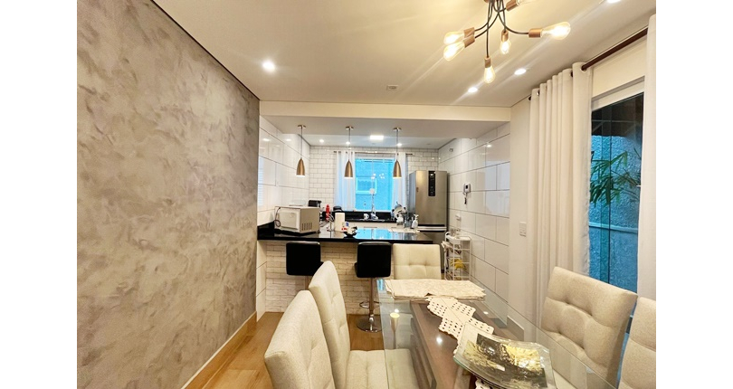 Sobrado à venda no Bairro do Jardim Líbano na Rua Maestro João de Souza Lima,