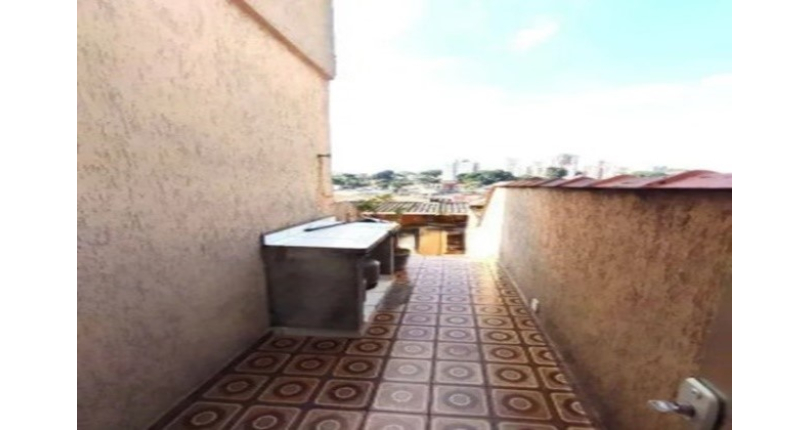 Ótimo Sobrado à venda no Bairro do Jardim Santo Elias na Rua Frederico Jacobi