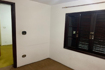 Sobrado à venda no Bairro do Parque São Domingos na Rua Armando Martino,