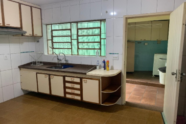 Sobrado à venda no Bairro do Parque São Domingos na Rua Armando Martino,