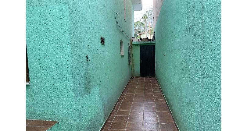 Sobrado à venda no Bairro do Parque São Domingos na Rua Armando Martino,