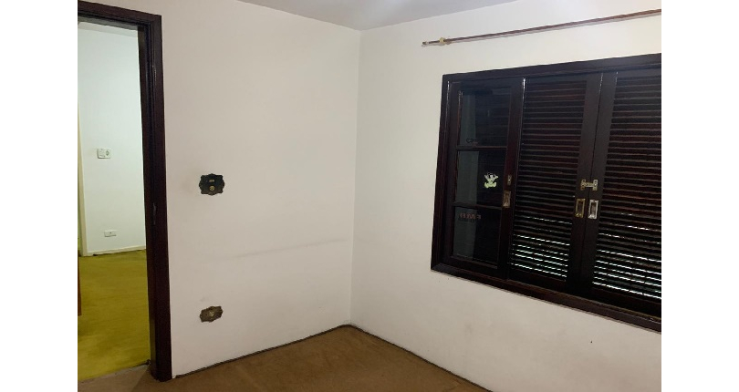 Sobrado à venda no Bairro do Parque São Domingos na Rua Armando Martino,