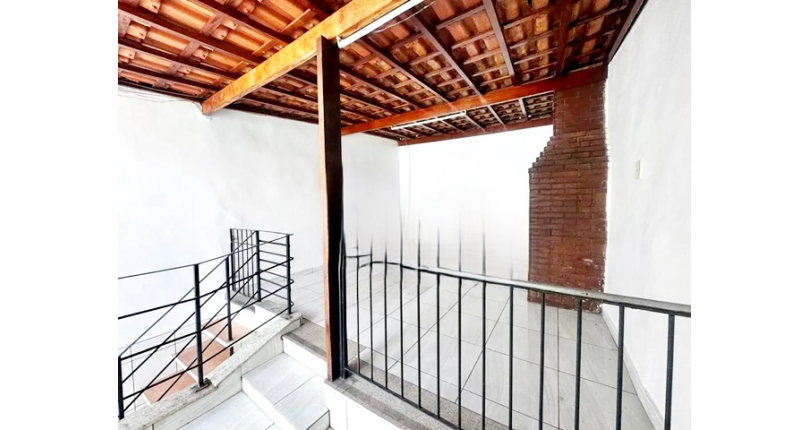  Sobrado à venda no Bairro da Vila Clarice na Travessa Stephan Jagochitz Filho,