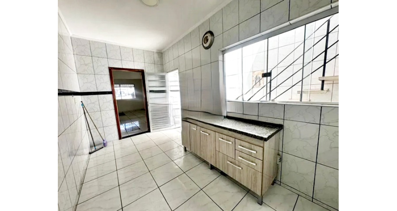  Sobrado à venda no Bairro da Vila Clarice na Travessa Stephan Jagochitz Filho,