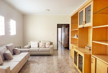 Sobrado à venda no Bairro do Jardim São João (Jaraguá) na Rua Alto Jurupari, 