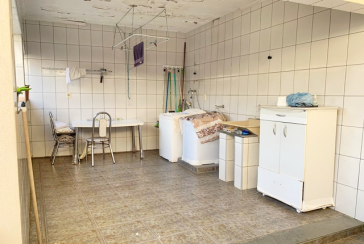 Sobrado à venda no Bairro do Jardim São João (Jaraguá) na Rua Alto Jurupari, 