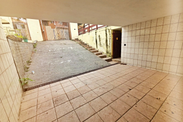 Casa à venda no Bairro do Jardim Santo Elias na Rua Romão Martins,