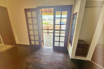 Casa à venda no Bairro do Jardim Santo Elias na Rua Romão Martins,