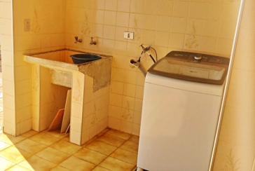 Sobrado à venda no Parque Maria Domitila na Rua Francisco Basílio de Melo