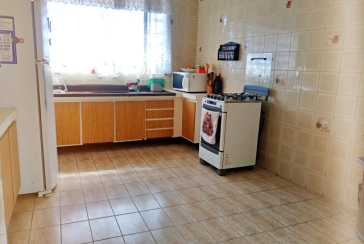 Sobrado à venda no Parque Maria Domitila na Rua Francisco Basílio de Melo