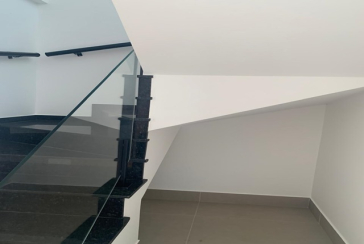 BELO Sobrado novo à venda no Bairro do Jardim Felicidade (Zona Oeste) na Rua Manuel Furtado 214,