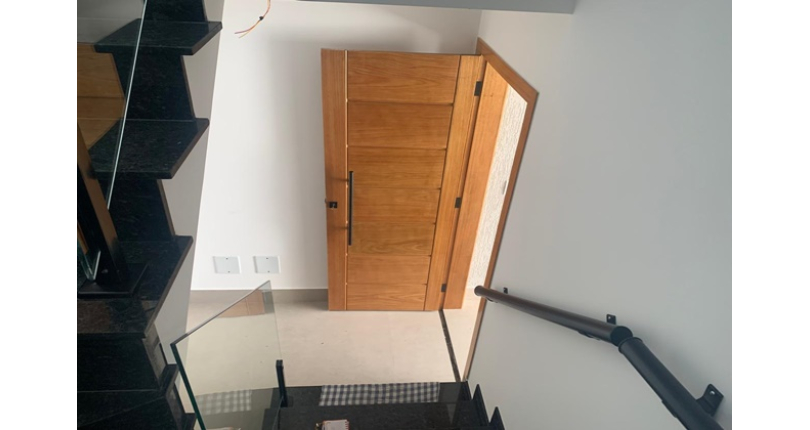 BELO Sobrado novo à venda no Bairro do Jardim Felicidade (Zona Oeste) na Rua Manuel Furtado 214,