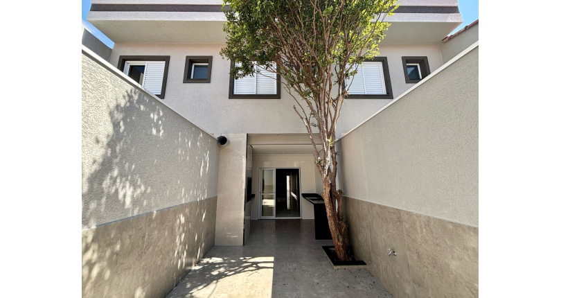 Lindo Sobrado novo à venda no Bairro do Parque São Domingos na Rua Agostinho dos Santos 308, 