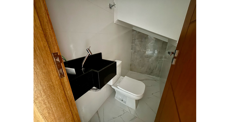 Lindo Sobrado novo à venda no Bairro do Parque São Domingos na Rua Agostinho dos Santos 310, 